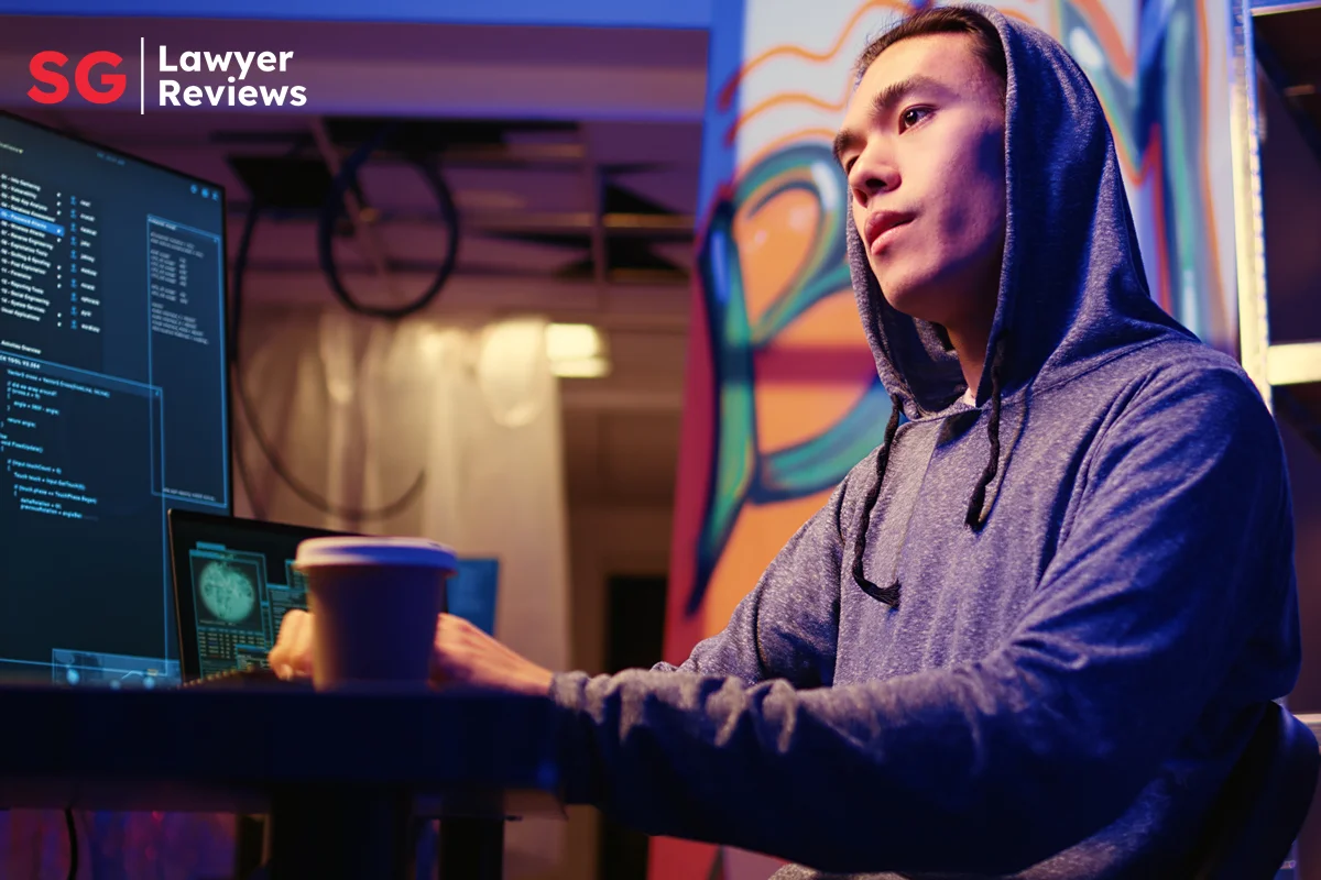 Online Warrior in Singapore Fighting Online Scammers