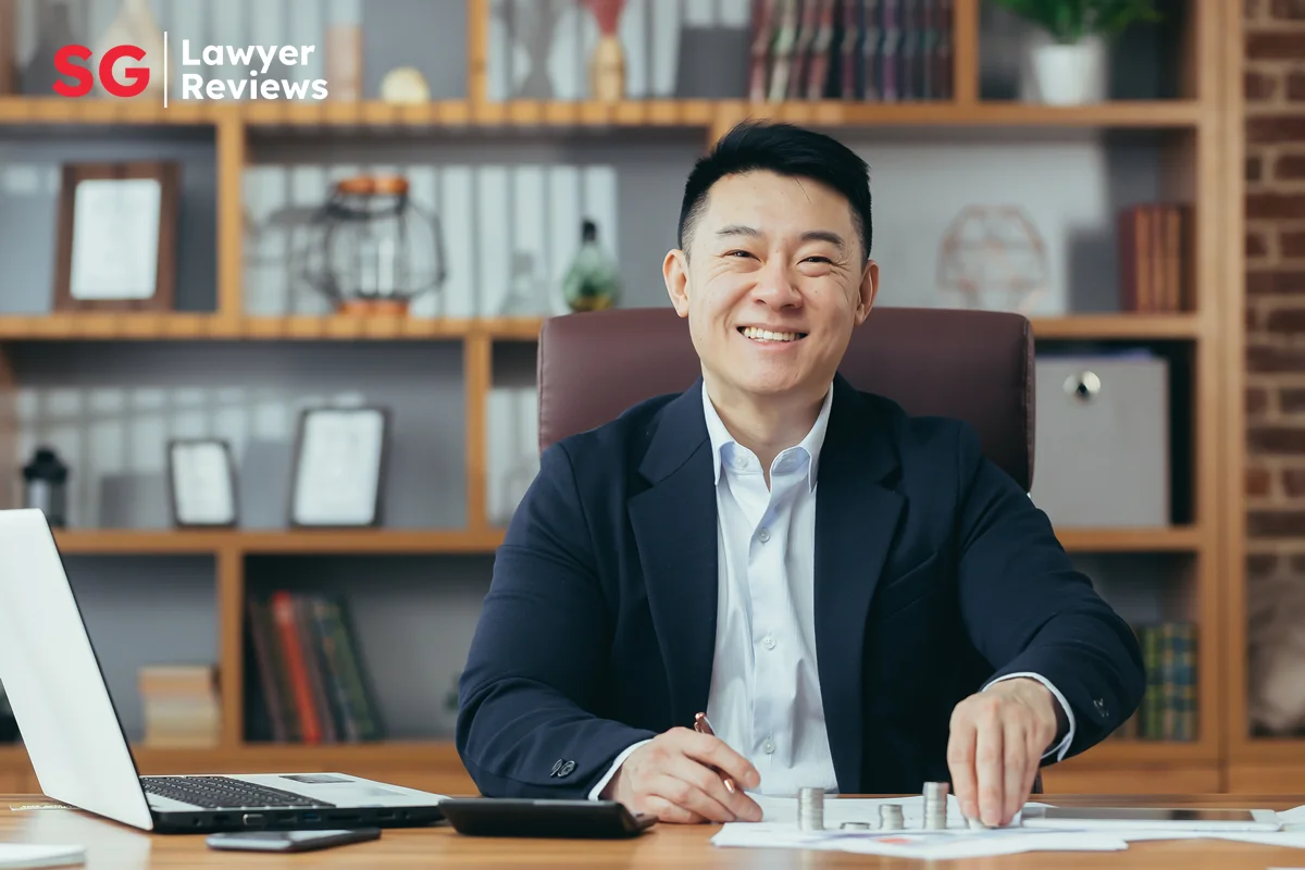 Senior Lawyer in a Law Firm in Singapore